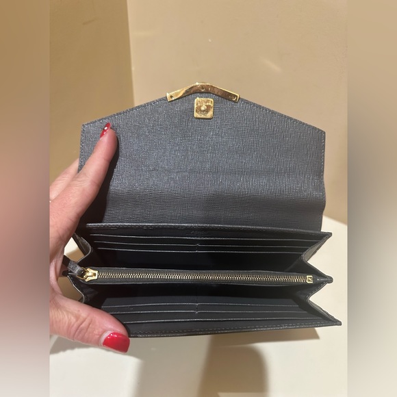 Fendi Off Pink/Grey Leather Envelope
Continental Wallet - Picture 11 of 16